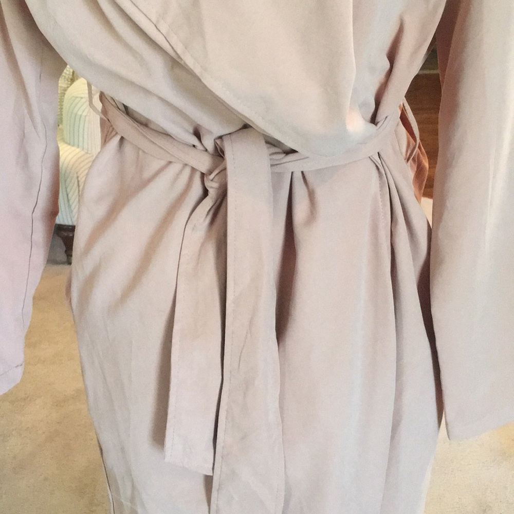 Love Tree Trench Coat - Picture 10 of 16
